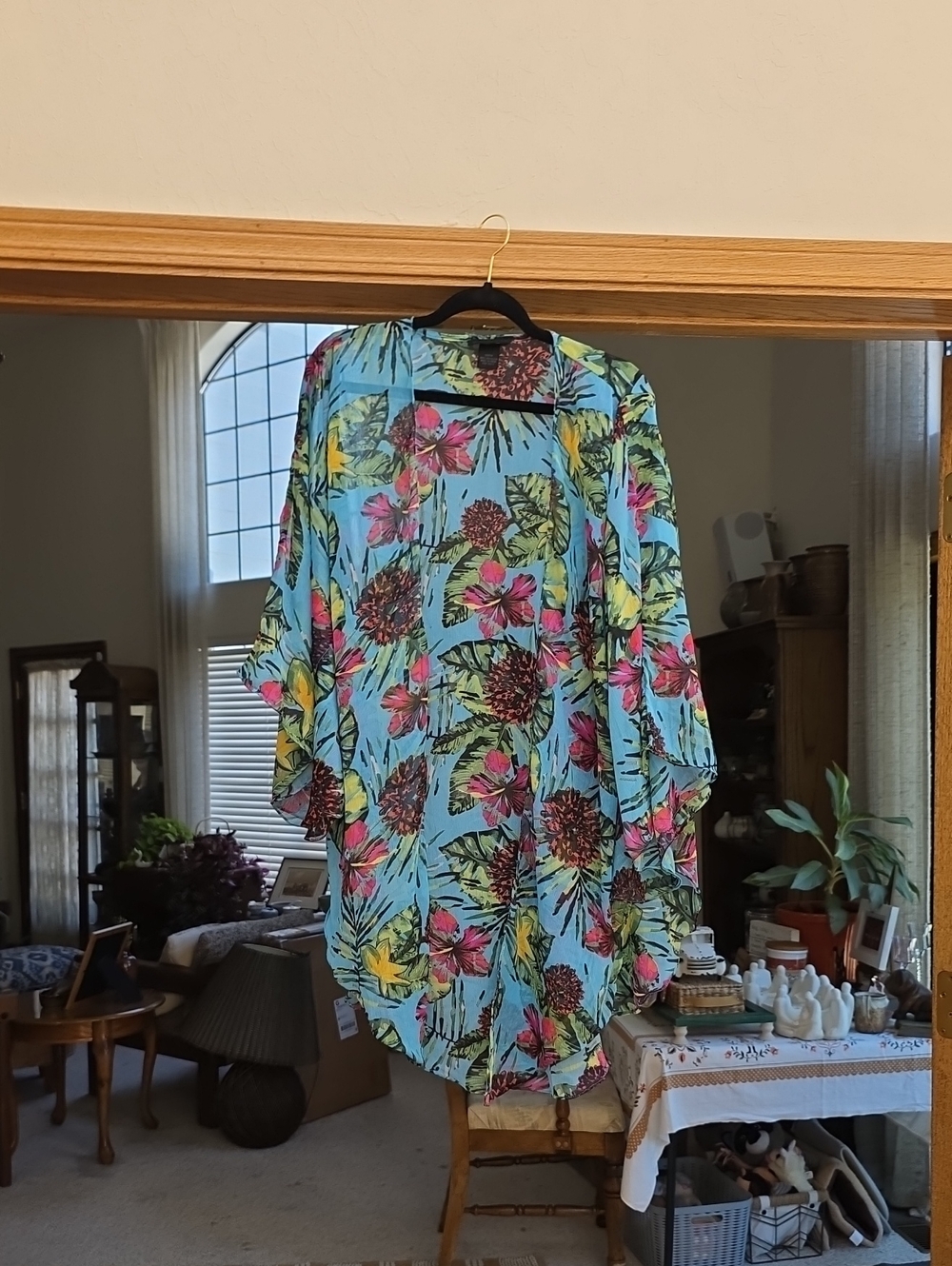 Steve Madden Aqua Floral Lightweight  Long Sleeve Kimono
